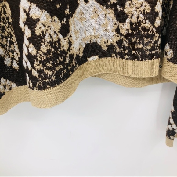 I am in love with Derek Tan and‎ brown knit sweater 3X - Picture 3 of 8